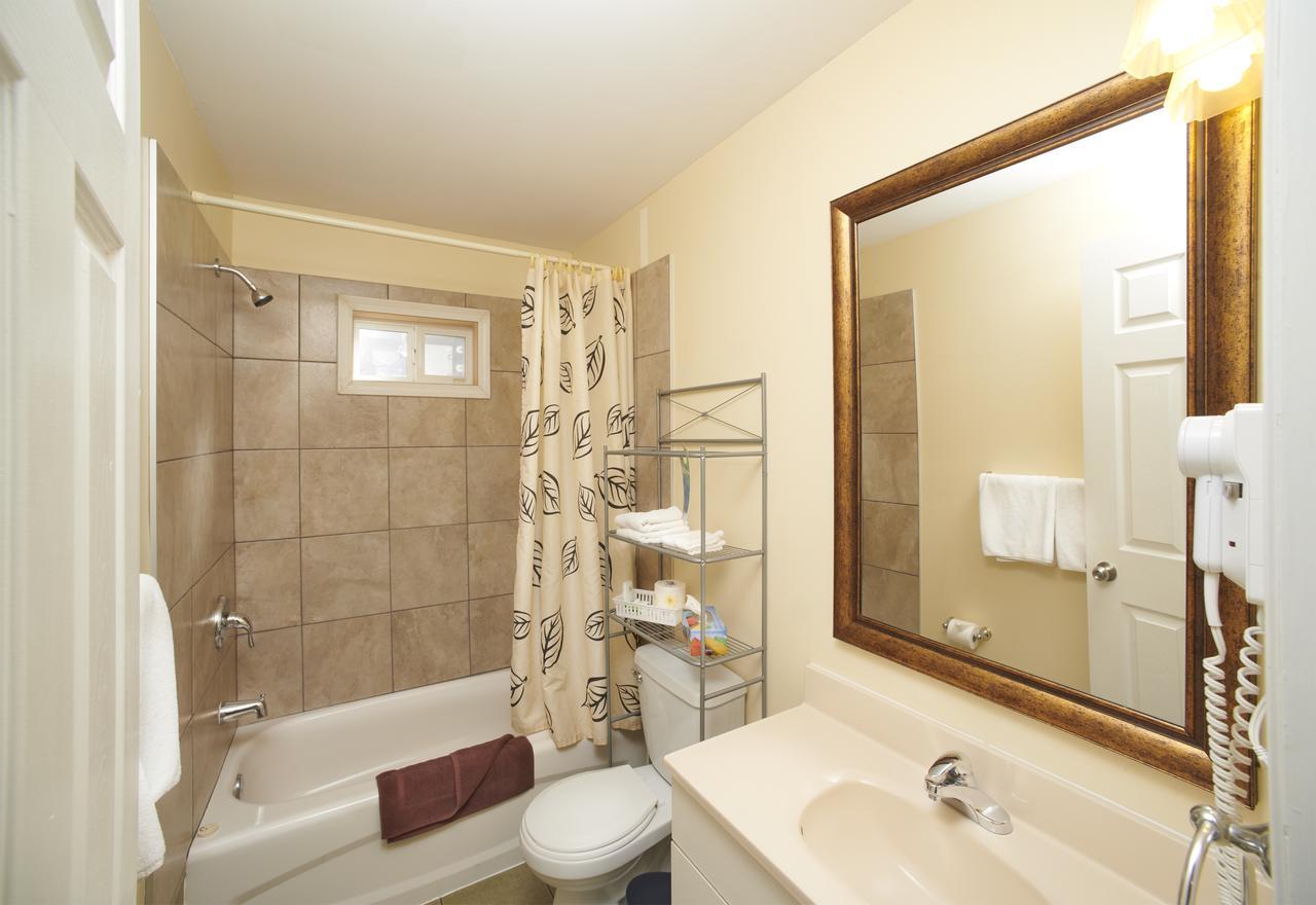 Black Sea Motel Пентиктън Екстериор снимка