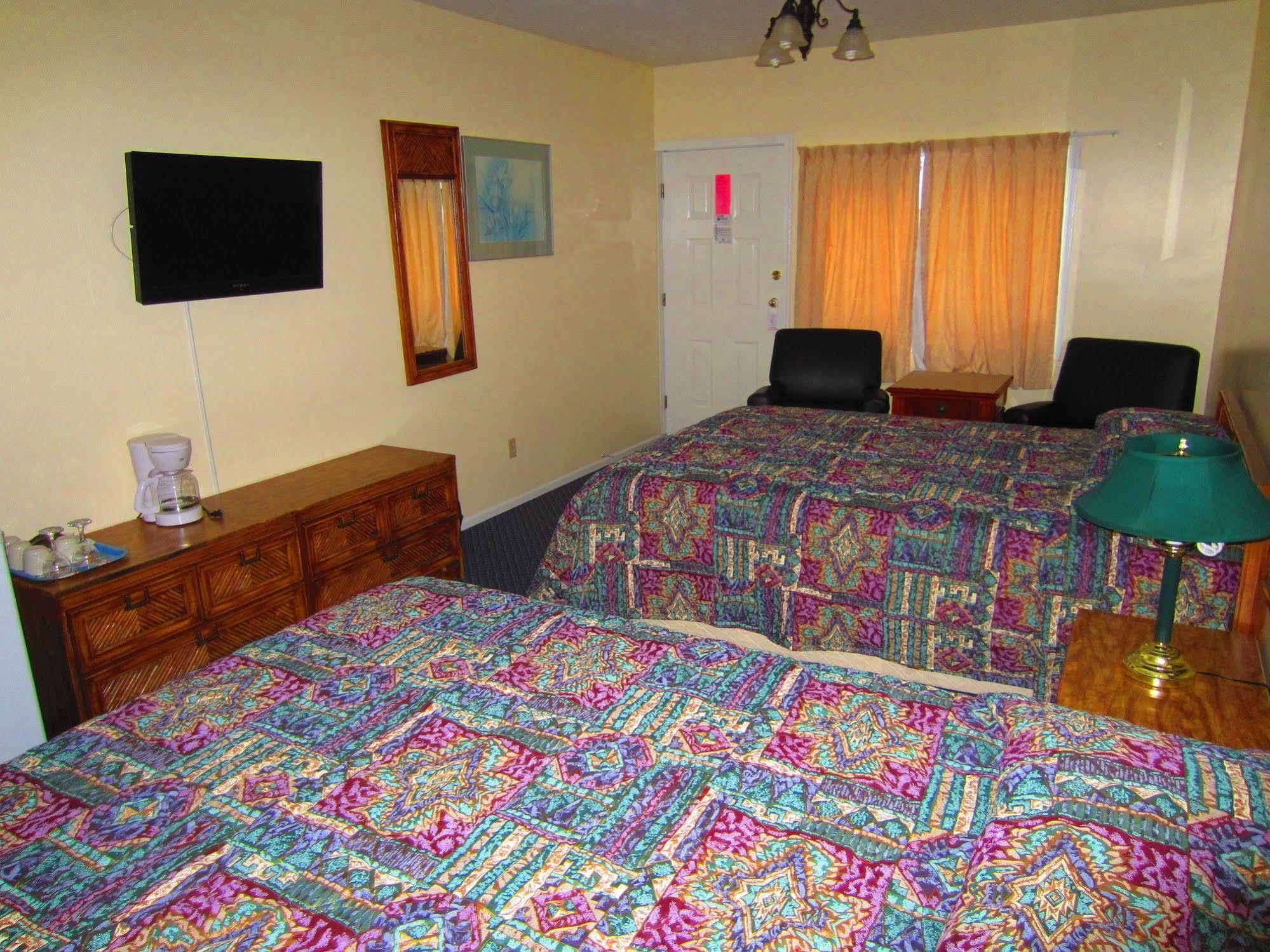Black Sea Motel Пентиктън Екстериор снимка